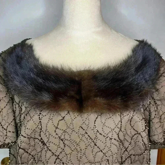 Vintage Vie By Victoria Royal Blouse Women 20L Brown Beaded Faux Fur Zip Crop - Picture 4 of 9